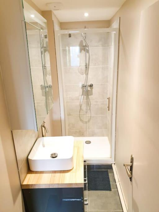 Cosy Mure 4Ch - Stationnement Gratuit Pau Exteriör bild